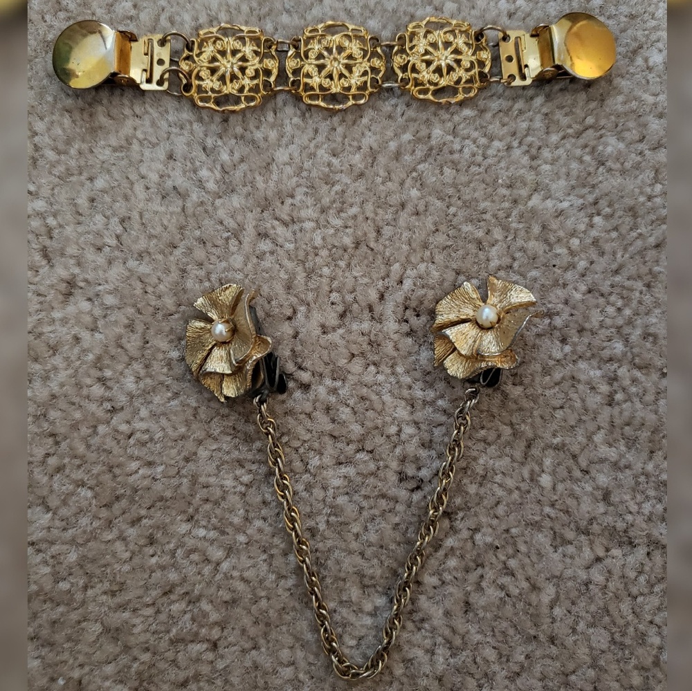Vintage Gold Sweater Clips